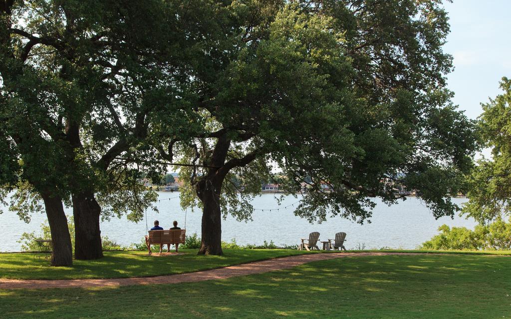 Inn On Lake غرانبوري المظهر الخارجي الصورة